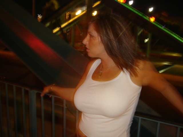 Appel Angel boobs modeling