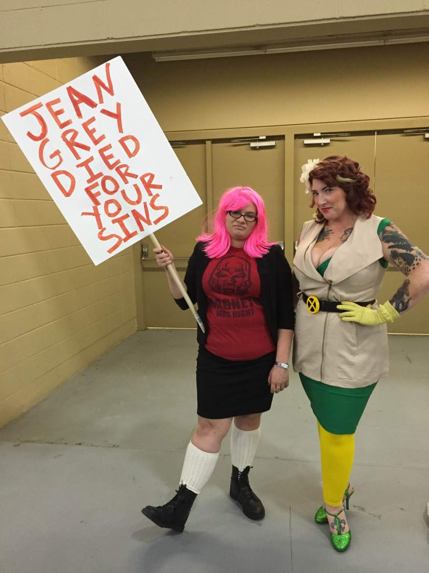 50s Rogue Protestor Wizard World Tulsa (1)