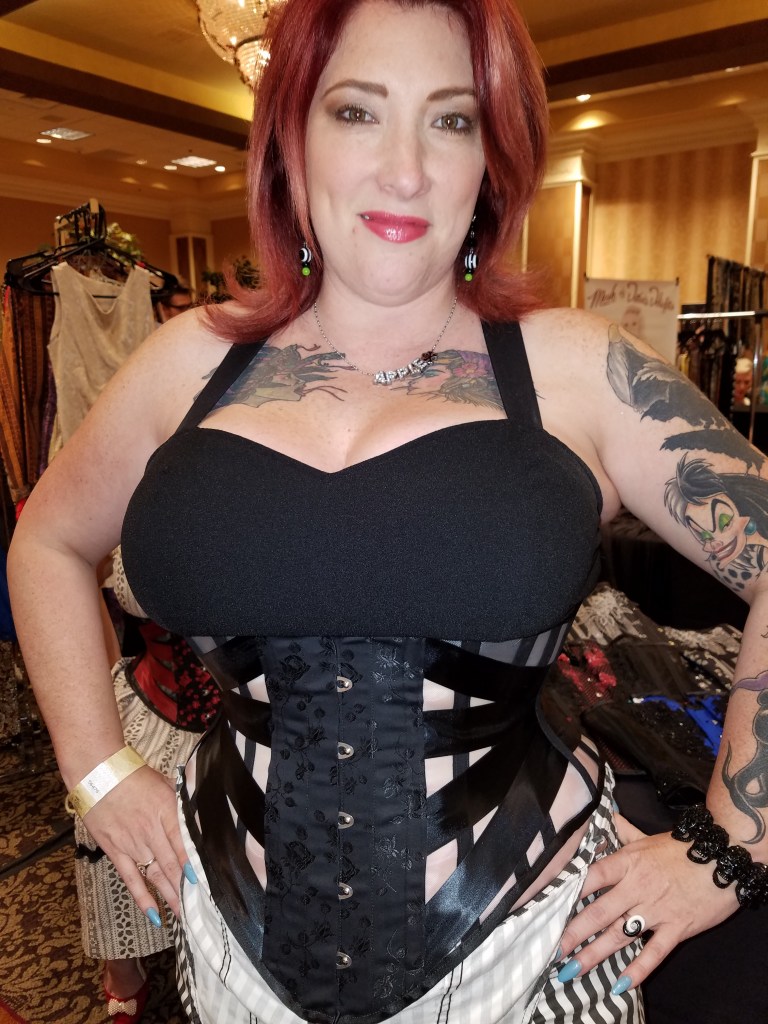 Oklahoma Apple Angel Applenangel burlesque Ties that Bynd Oklahoma